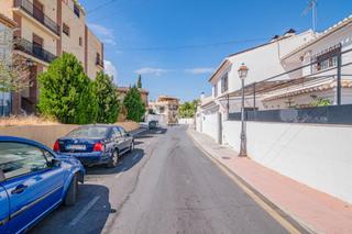 Pis a La Zubia Ciudad. Piso en venta en la zubia