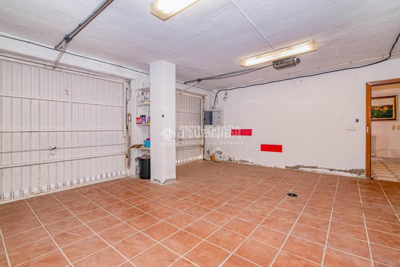 Foto 4b72b0ca-2328-4758-bd51-8867bdfa7054. Maison avec chauffage parking piscine dans Altos de la Zubia Zubia (La)