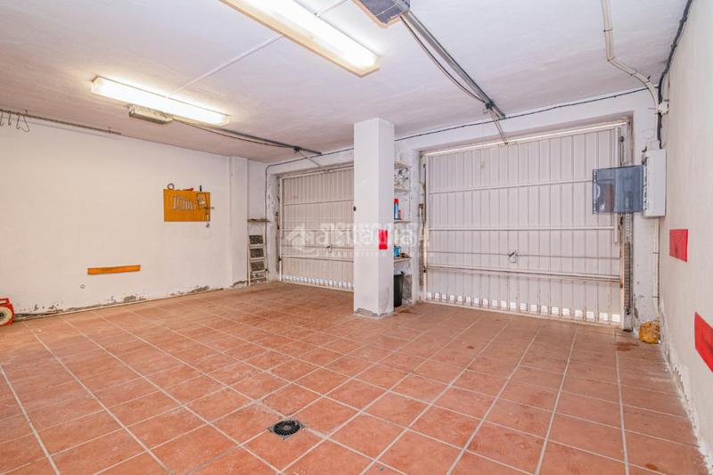 Foto 66fad2ab-5cd2-4347-8dc6-bae39e73d0d5. Maison avec chauffage parking piscine dans Altos de la Zubia Zubia (La)