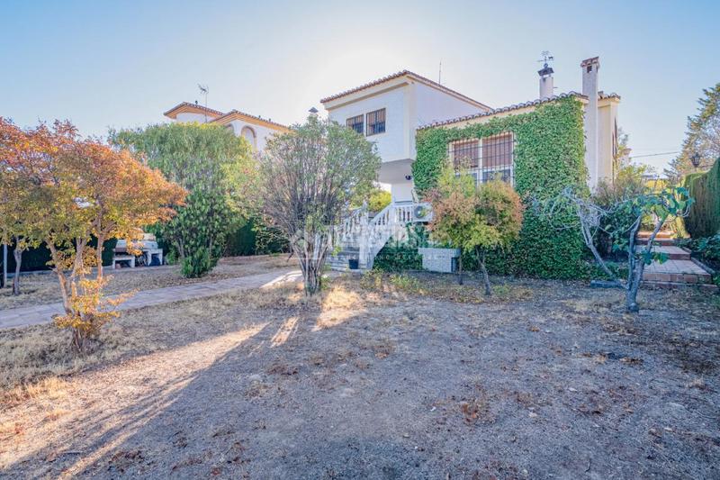 Foto 700cd875-2f75-4d54-a077-4fd9cc48ecfd. Maison avec chauffage parking piscine dans Altos de la Zubia Zubia (La)