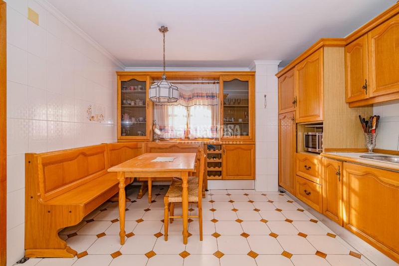 Foto a0233213-a32a-4d79-b0ed-19fec5d5192a. Maison avec chauffage parking piscine dans Altos de la Zubia Zubia (La)