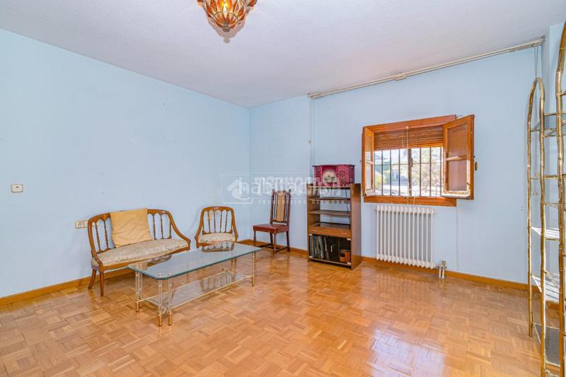 Foto c3ccad27-b894-482e-a0b3-1f3d5152278f. Maison avec chauffage parking piscine dans Altos de la Zubia Zubia (La)