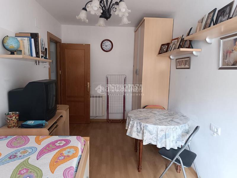 Foto 00303ebf-3c3e-4d81-a6c0-4ba33d966dd8. Appartamento con riscaldamento parcheggio piscina in Zubia (La)