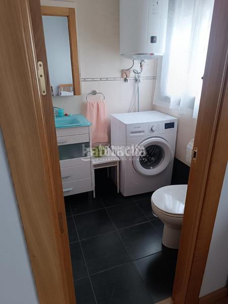 Foto 24fcbd21-387d-4423-bb0c-45908556560c. Appartamento con riscaldamento parcheggio piscina in Zubia (La)