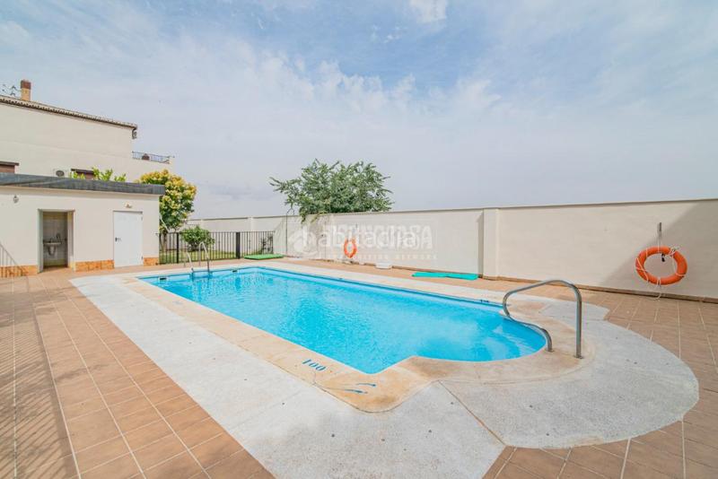 Foto bfc1442e-3c56-422b-bb18-80ea52de0669. Appartamento con riscaldamento parcheggio piscina in Zubia (La)