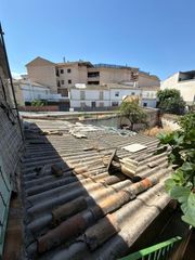 Casa bifamiliare  C. san mariano. Casa en venta en la zubia