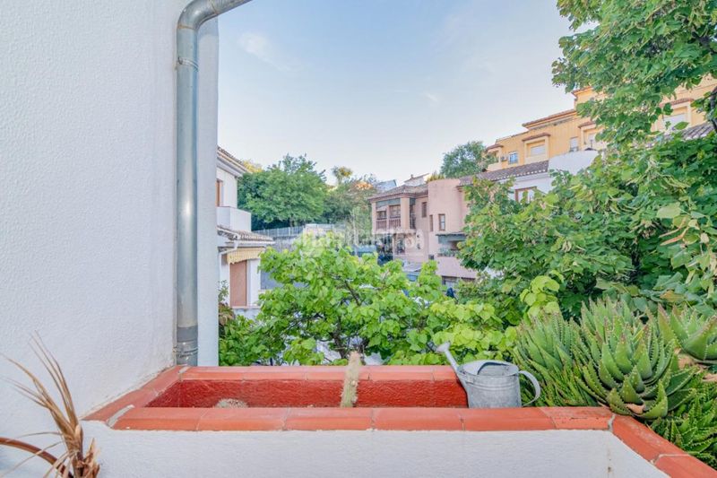 Foto a572dcd4-7d9e-4c02-830b-795c4c7f8d5b. Casa bifamiliare in La Zubia Ciudad Zubia (La)