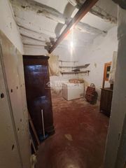 Maison jumelée à Cariñena. Casa en venta en cariñena