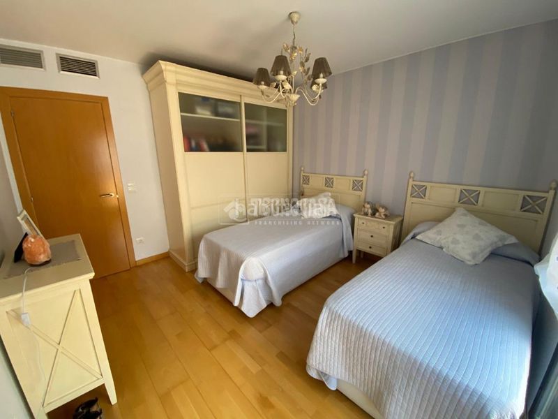 Foto 0162478b-7f31-493c-b52c-72c9447001da. Casa aparellada amb calefacció a Cuarte de Huerva
