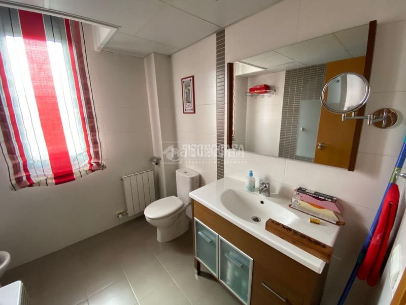 Foto be86cf39-b0e6-4e02-8cc4-7ae8dc471e3a. Casa aparellada amb calefacció a Cuarte de Huerva
