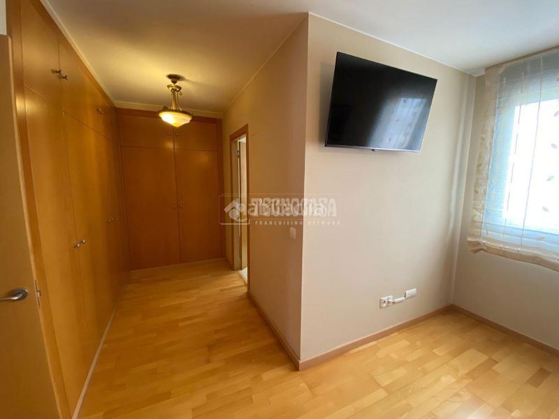 Foto ce1ea0ef-3d31-41fd-ab4b-5049c13a693b. Casa aparellada amb calefacció a Cuarte de Huerva