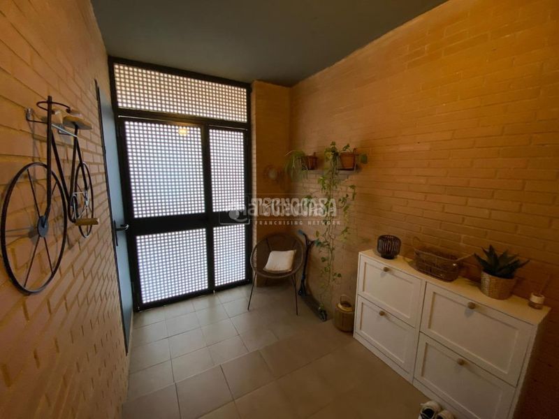 Foto 06730237-0b59-4a01-9aa3-821f55b5a165. Casa pareada casa en venta en Cuarte de Huerva