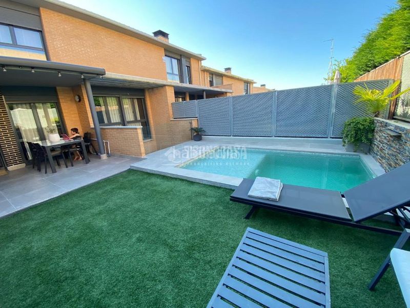 Foto 18b1b57d-a005-4425-8bad-aa4c910b6ea3. Casa pareada casa en venta en Cuarte de Huerva