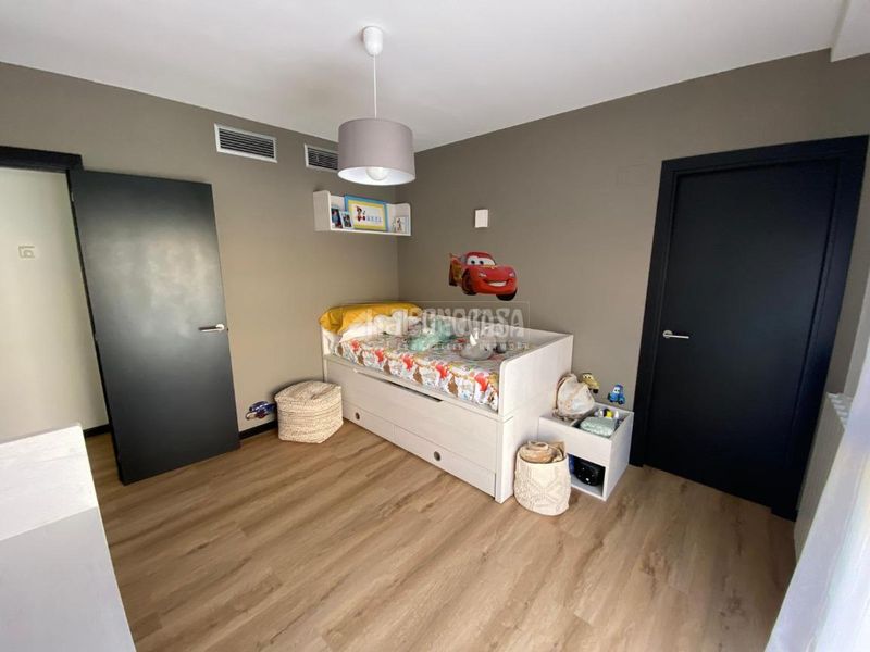 Foto 542dd1a1-8f8d-4b7a-96bd-0097d3ff0f7b. Casa pareada casa en venta en Cuarte de Huerva