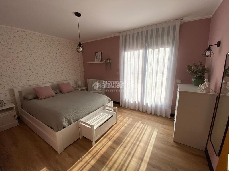 Foto 9e98cc19-f8ae-4226-a927-c03280c7a4f4. Casa pareada casa en venta en Cuarte de Huerva