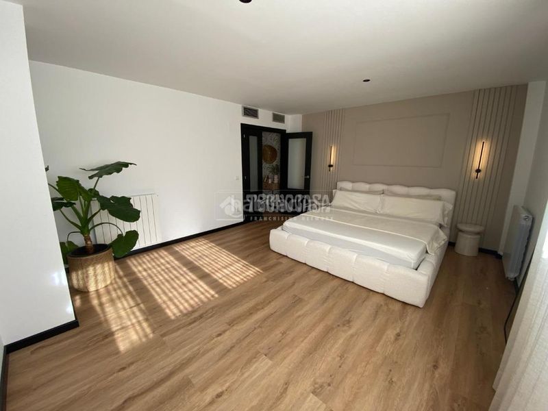 Foto d980196c-aefb-4607-98d0-ad8c167ac5b8. Casa pareada casa en venta en Cuarte de Huerva
