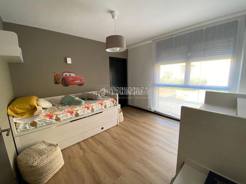 Foto e0bb49bf-2c63-441e-ad5b-0356a709c544. Casa pareada casa en venta en Cuarte de Huerva