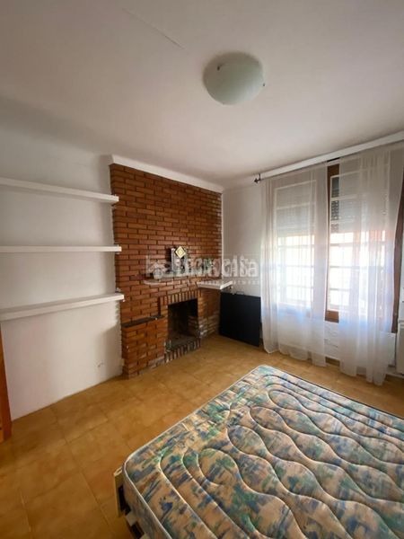 Foto c2697c9d-236f-484c-9c24-b5dc18938e05. Casa aparellada a Cariñena