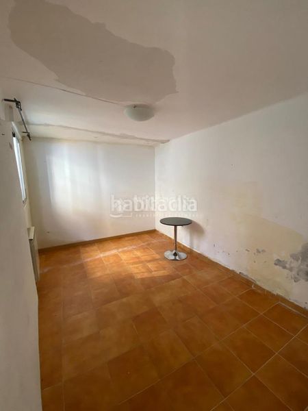 Foto cba90655-e87f-4682-8fe5-f627067f99d6. Casa aparellada a Cariñena