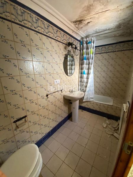 Foto fbdeb2e7-2788-47cc-8e9a-53e88ea69f1c. Casa aparellada a Cariñena