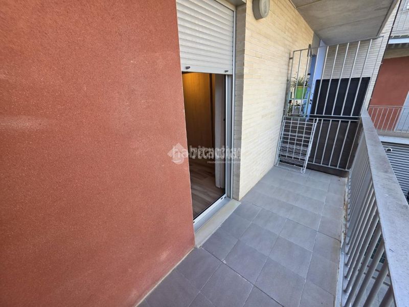 Foto 0a0519d3-0fb3-4b4c-a8ab-9d7558770f71. Piso  en venta en cuarte de huerva en Cadrete
