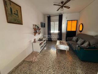 Casa aparellada  C. serrano parres. Casa en venta en málaga