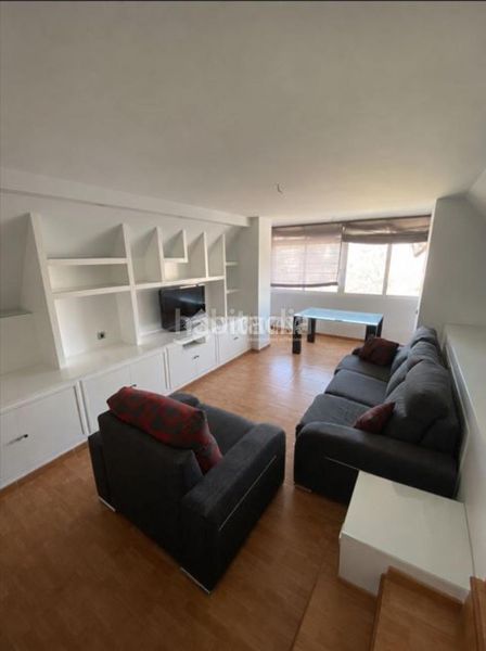 Foto 8d9b4e84-8e10-4e4f-8a4c-3173bdf3a7f2. Piso  en venta en alegría de la huerta- jardín de Málaga Málaga