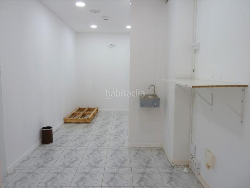 Foto f8f22e38-b9c8-40d6-9c22-12b2ac2d2321. Business premise in Los Castros - Castrillón Coruña (A)