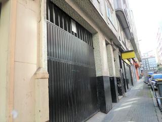Local Comercial en Rúa Eugenio Carré Aldao