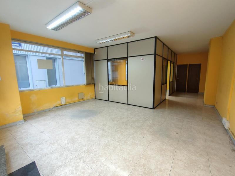 Foto 231772d8-5639-4844-b16b-4382098a2558. Alquiler local comercial  en alquiler en calle castiñeiras. en Coruña (A)