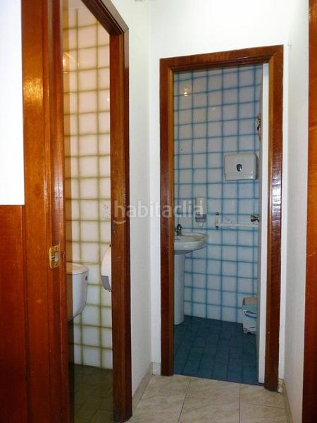 Foto 47c08d00-31d3-451f-8b97-40b8acb5bea0. Lloguer local comercial a Riazor - Visma Coruña (A)