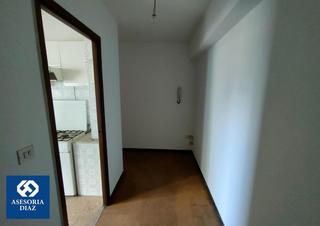 Pis  Rúa javier lópez lópez. Piso en venta para reformar en a coruña