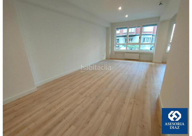 Foto 8e02bf61-b522-4ca6-b483-c8f30adc9b6e. Appartement dans San Pablo - Juan Flórez Coruña (A)