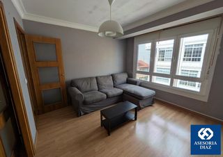 Location Appartement  Rúa pascual veiga. Luminoso piso de 3 habitaciones en pascual veiga.