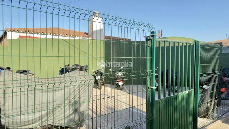 Foto bdf13173-269d-4a3d-8b04-b85a571d2b34. Piso  en venta en los barrios en Barrios (Los)