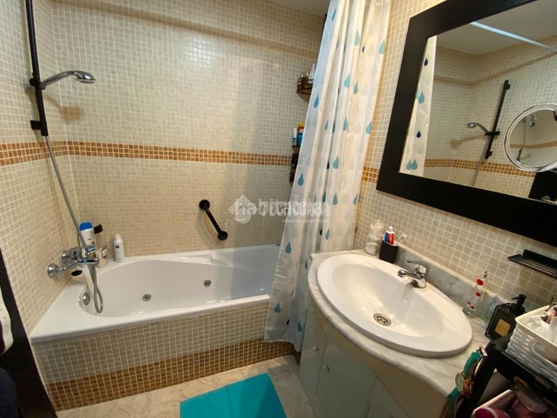 Foto 078a961f-a461-4187-90e9-4bb76edf6af8. Pis amb aparcament a Chullera Manilva