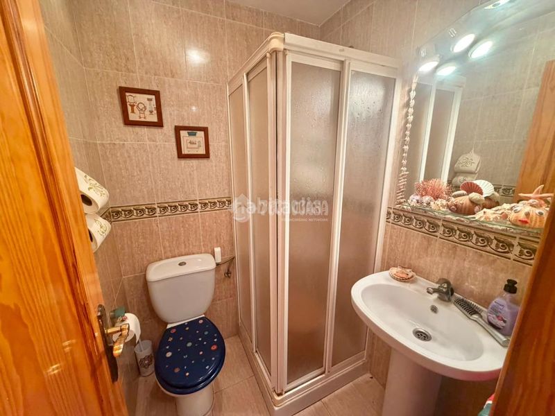 Foto be7ec7df-9bdd-4b69-a03c-ad4a46973944. Casa aparellada a Manilva pueblo Manilva