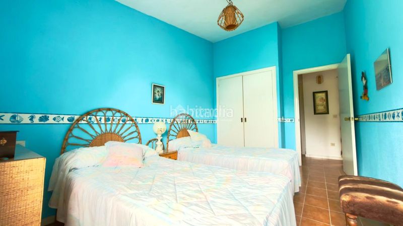Foto 6c68858d-09be-4431-b2e6-f5d86f5e75fe. Casa aparellada amb aparcament a Barrios (Los)
