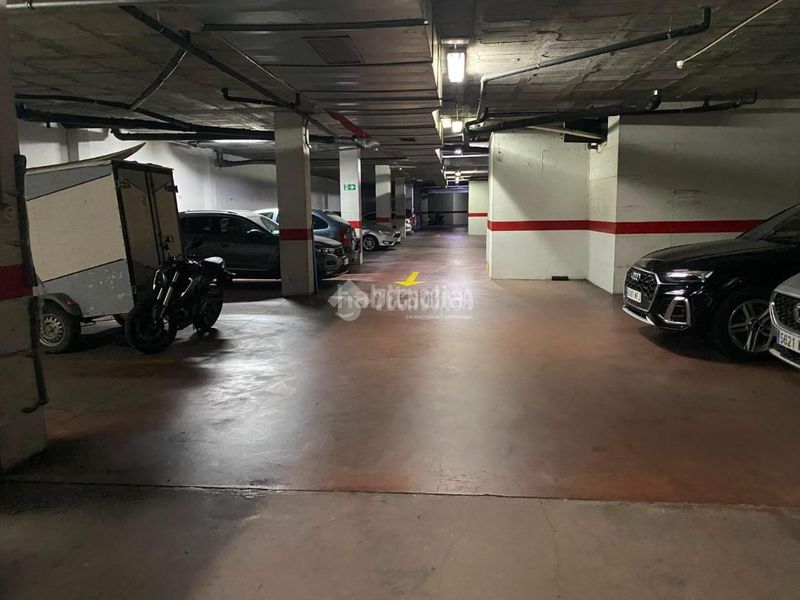 Foto 77dd0afc-f1f1-49d0-8aac-c7a82257e2ed. Flat with parking pool in San Luis de Sabinillas Manilva