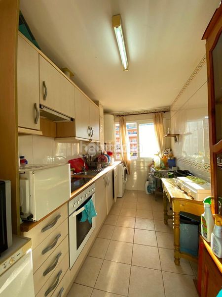 Foto aae21b6a-9fbf-44ab-9203-a43584073606. Flat with parking pool in San Luis de Sabinillas Manilva