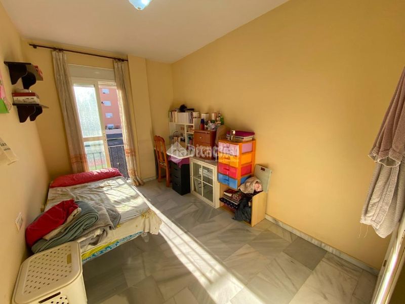 Foto f1ff8529-bfe4-4639-bd6d-93286f89ed68. Flat with parking pool in San Luis de Sabinillas Manilva