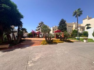 Ático en Bahía de Casares. Ático en venta en casares