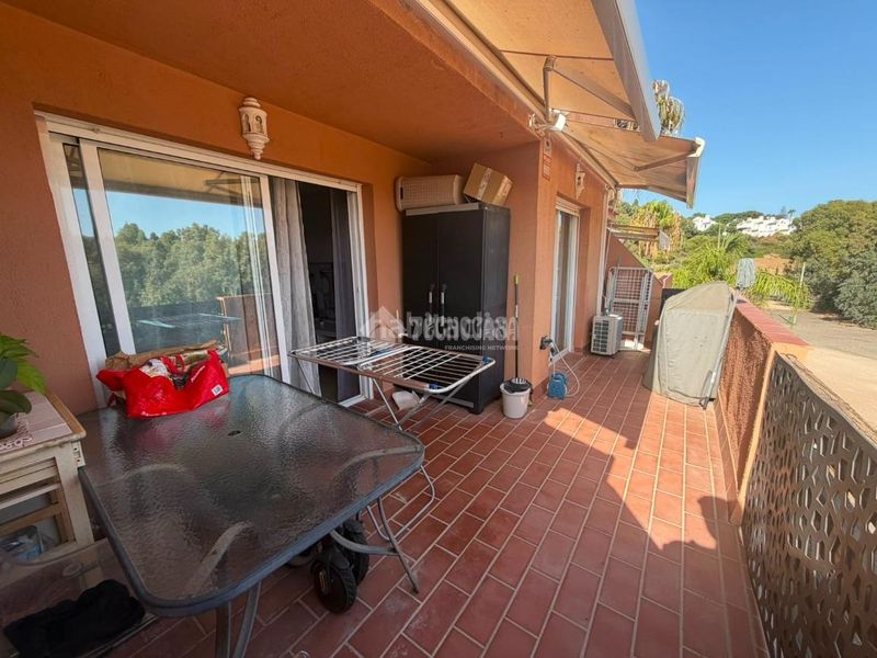 Foto acef32f5-b580-43bf-b33b-45813a641f54. Piso  en venta en bahía de Casares Casares