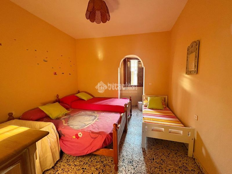 Foto af50f41d-54b4-4db8-918b-58d64aea72c8. Casa aparellada a Puerto de la Duquesa Manilva