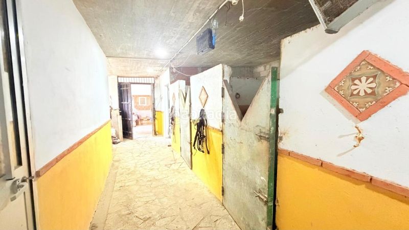 Foto b8b0da29-ce17-465a-bb89-70dc07b12414. Casale con parcheggio in Barrios (Los)