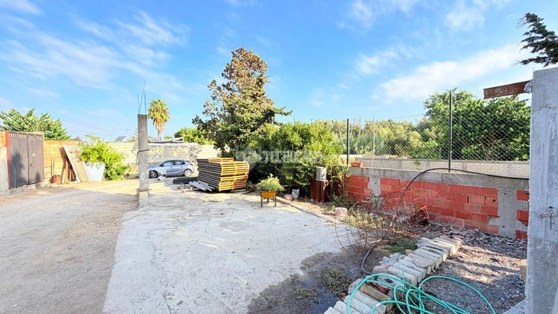 Foto d9c200ac-6b06-40eb-b6c7-f97900a3dd0e. Casale con parcheggio in Barrios (Los)