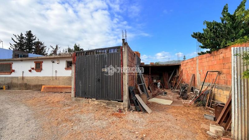 Foto f4b4c31d-4440-49ae-b3bf-fca793abb7a6. Casale con parcheggio in Barrios (Los)