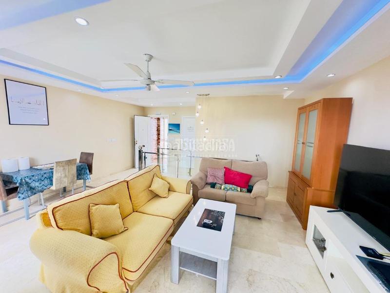 Foto aa31a9df-25b3-4bcb-b011-466798a92947. Casa pareada casa en venta en Manilva pueblo Manilva