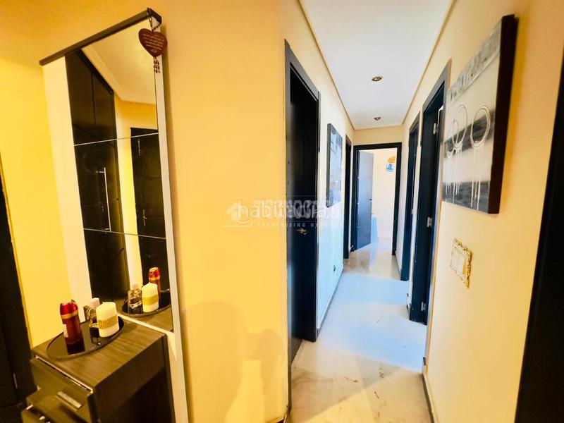 Foto 71729cc9-eda6-43e0-a893-22b8f93b9059. Piso  en venta en San Luis de Sabinillas en San Luis de Sabinillas Manilva