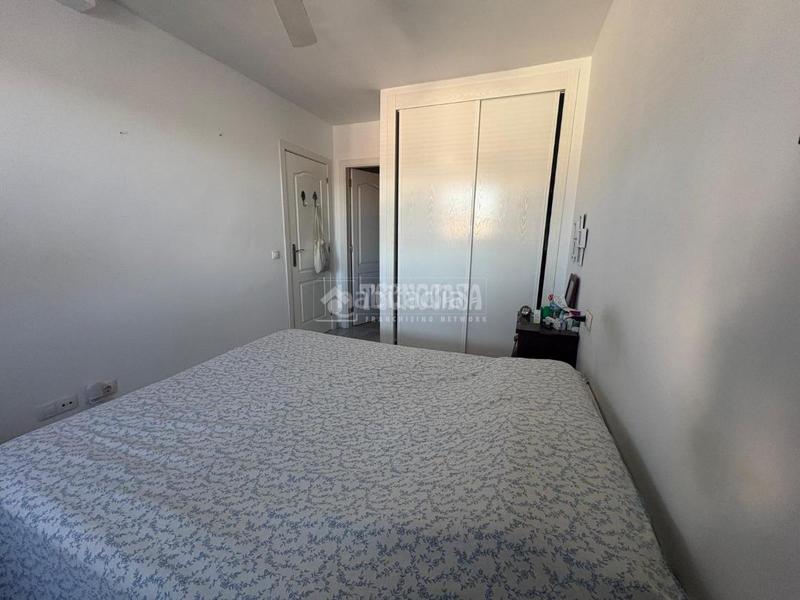 Foto 36a1a240-193e-4c02-9e29-0fa30445dcf7. Etagenwohnung mit parking in Doña Julia Golf Casares